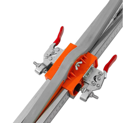 17 rounds,One-button pressing and positioning on both sides,Reinforced nylon handle,Cutting 8~10mm thick gypsum board,Front-end embedded shaving blade